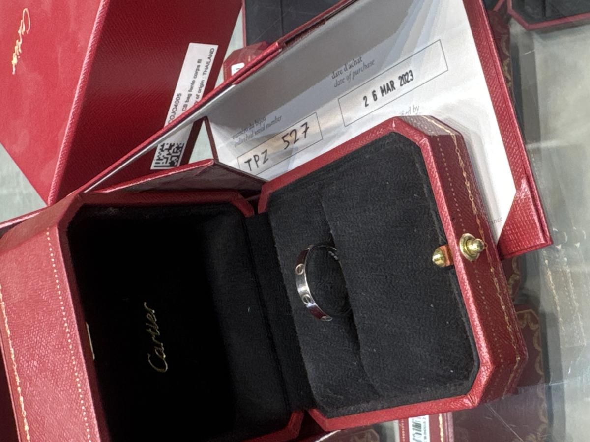 دبلة كارتير لوف اصلي ذهب ابيض TPZ527